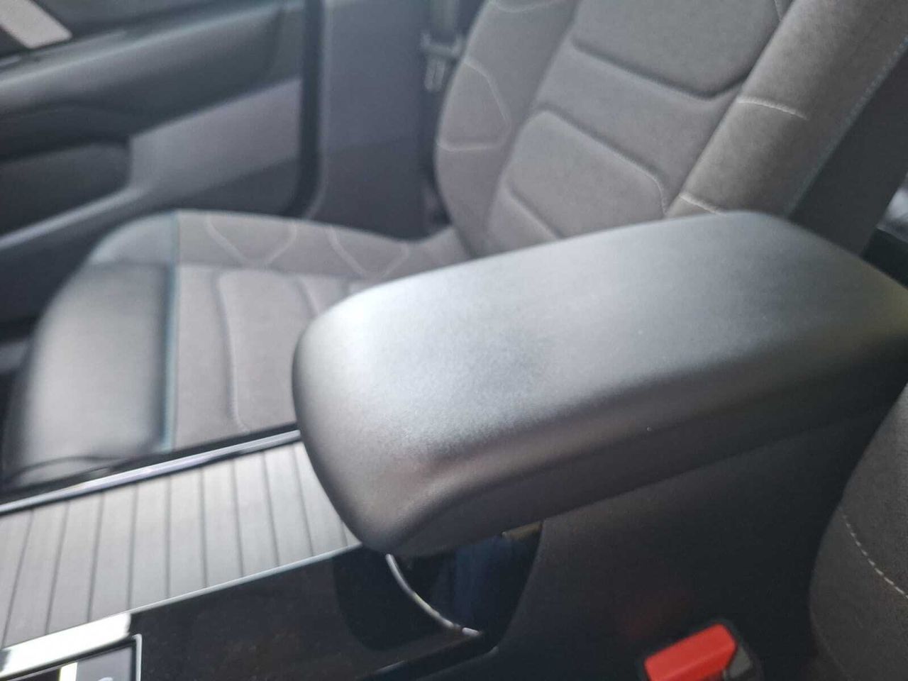 Citroën C4 BLUE HDI 130 CV EAT8 FEEL PACK  - Foto 2