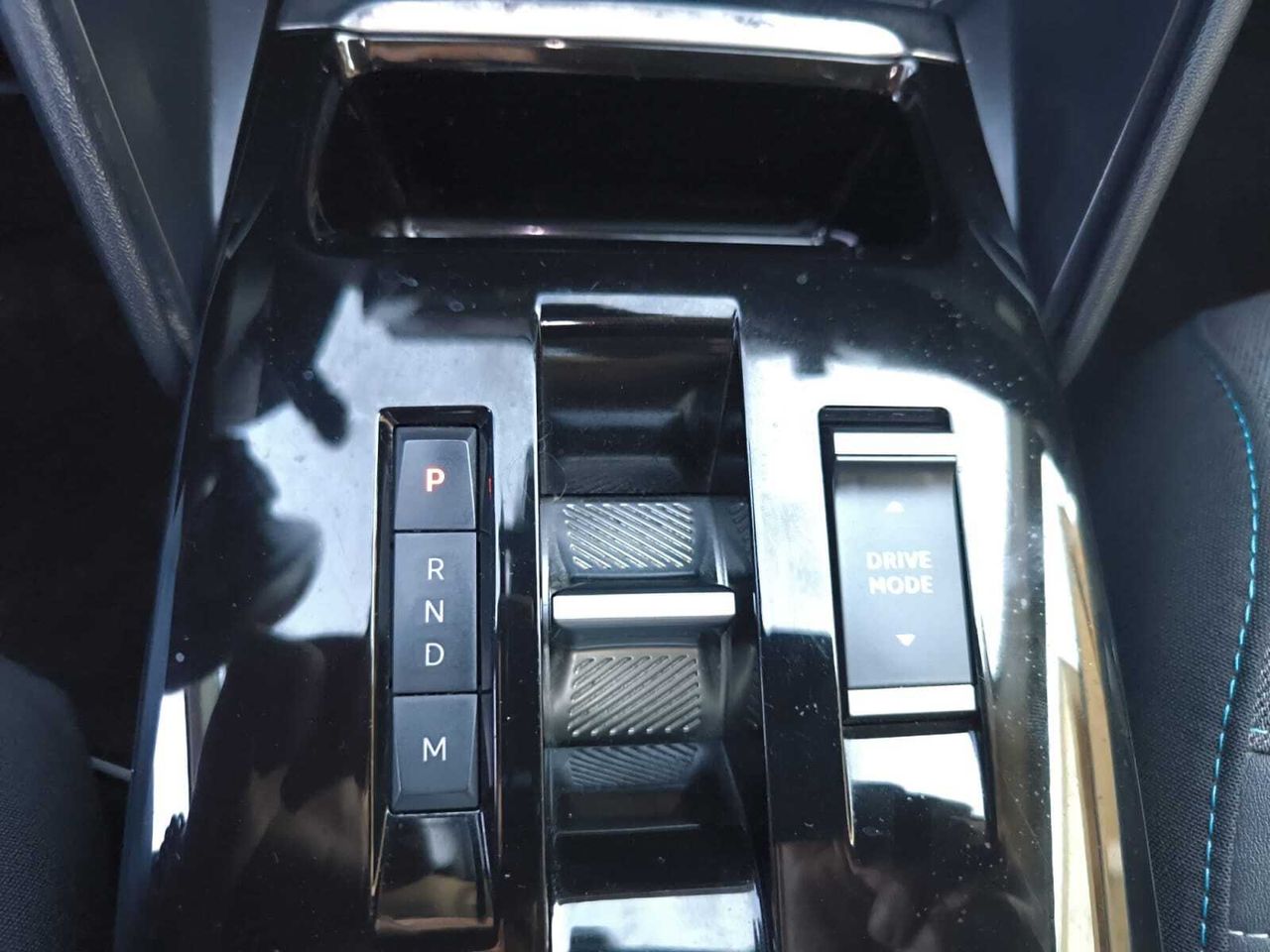 Citroën C4 BLUE HDI 130 CV EAT8 SHINE  - Foto 2