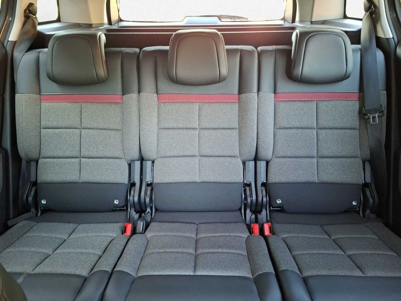 Citroën C5 Aircross HYBRID 225 e-EAT8 FEEL  - Foto 2