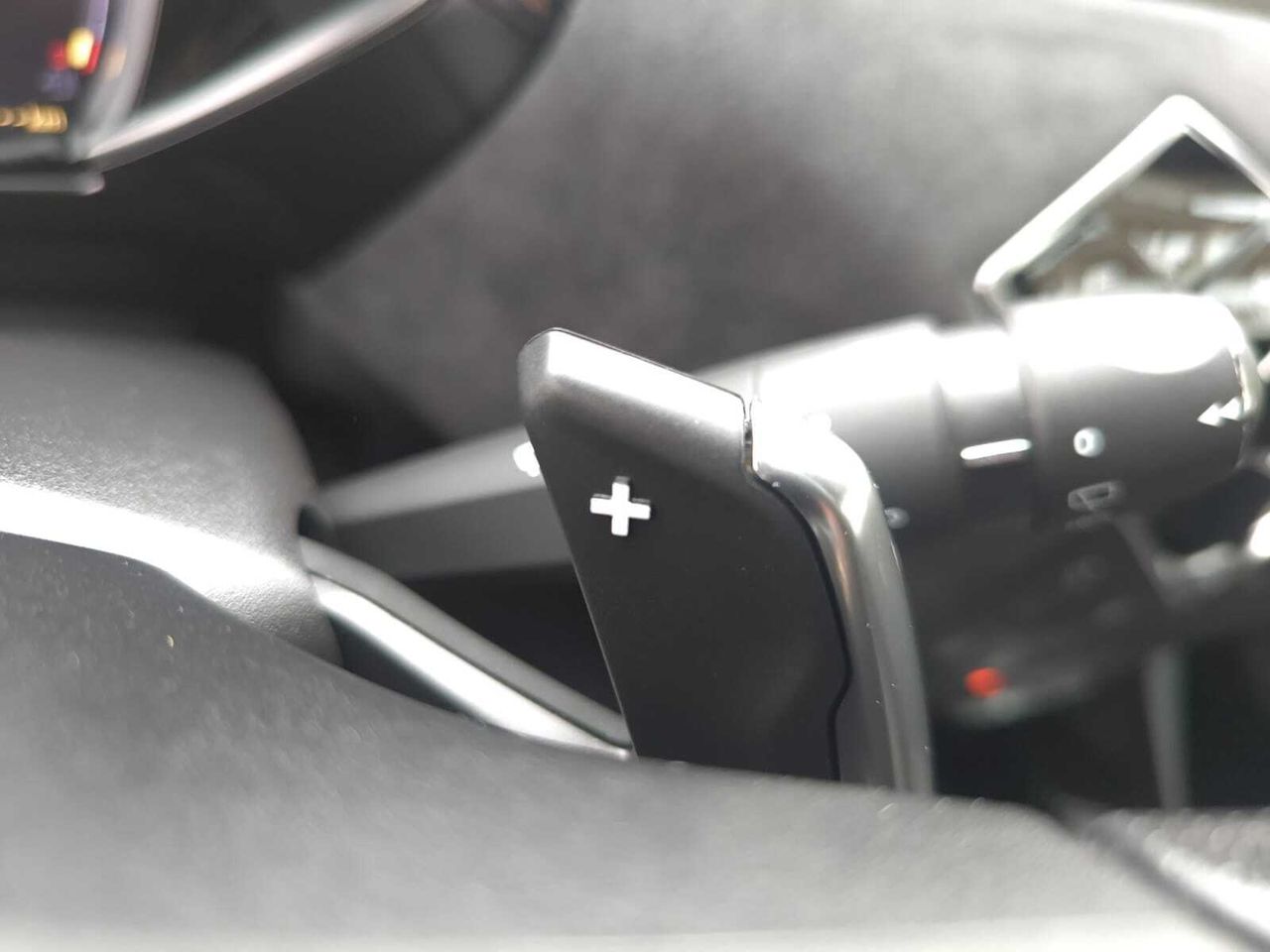 DS DS 3 CROSSBACK PURE TECH 130 CV AUT PERFORMANCE LINE  - Foto 2