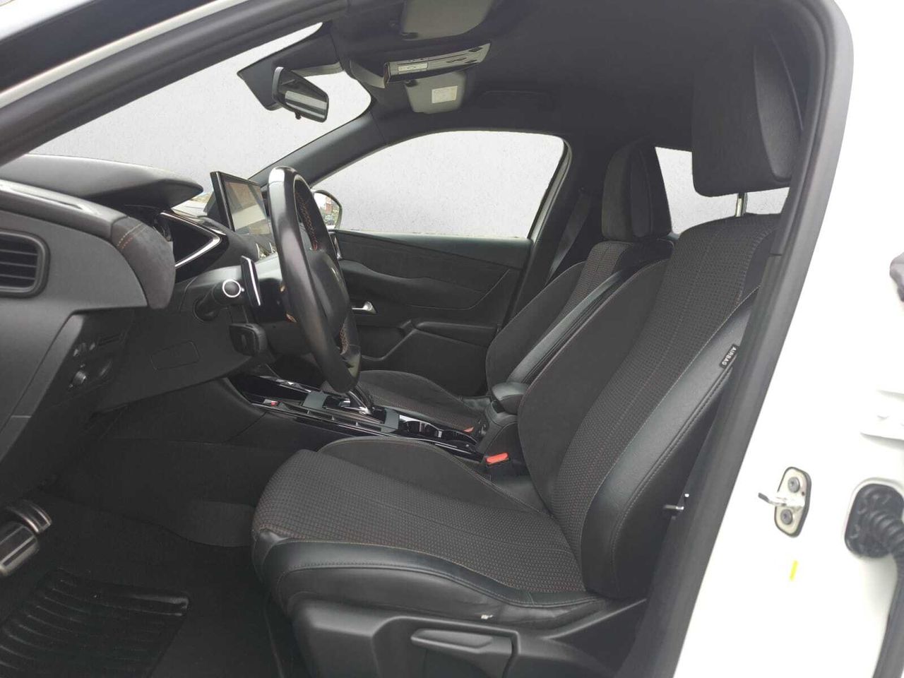 DS DS 3 CROSSBACK PURE TECH 130 CV AUT PERFORMANCE LINE  - Foto 2