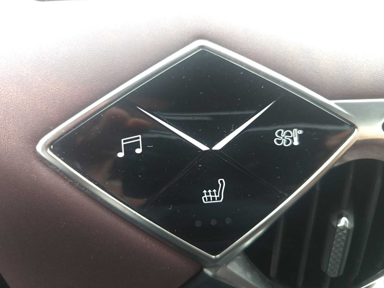 DS DS 3 CROSSBACK PURE TECH 155 CV LA PREMIERE  - Foto 2