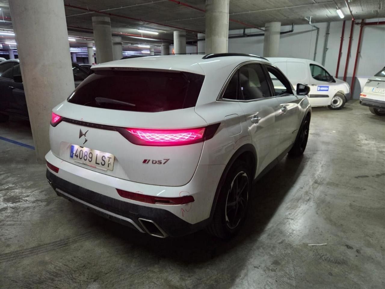 DS DS 7 Crossback PURE TECH 180 CV AUT PERFORMANCE LINE  - Foto 2