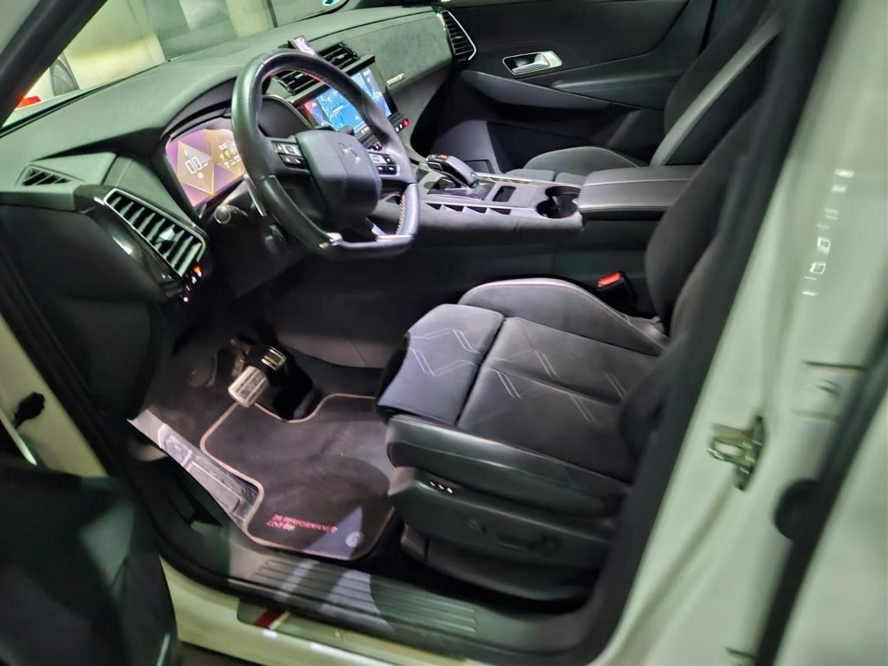 DS DS 7 Crossback PURE TECH 180 CV AUT PERFORMANCE LINE  - Foto 2