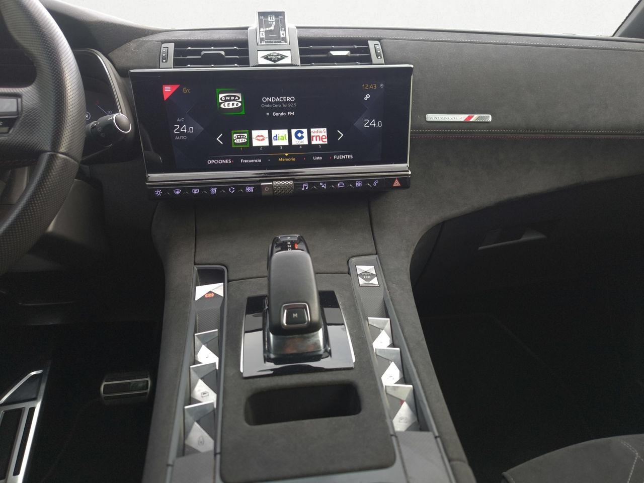 DS DS 7 Crossback PURE TECH 180 CV AUT PERFORMANCE LINE  - Foto 2