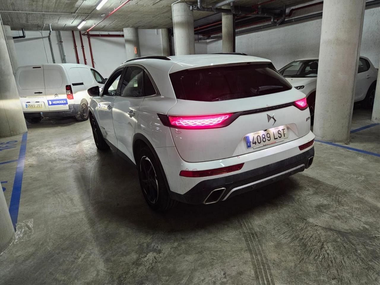 DS DS 7 Crossback PURE TECH 180 CV AUT PERFORMANCE LINE  - Foto 2