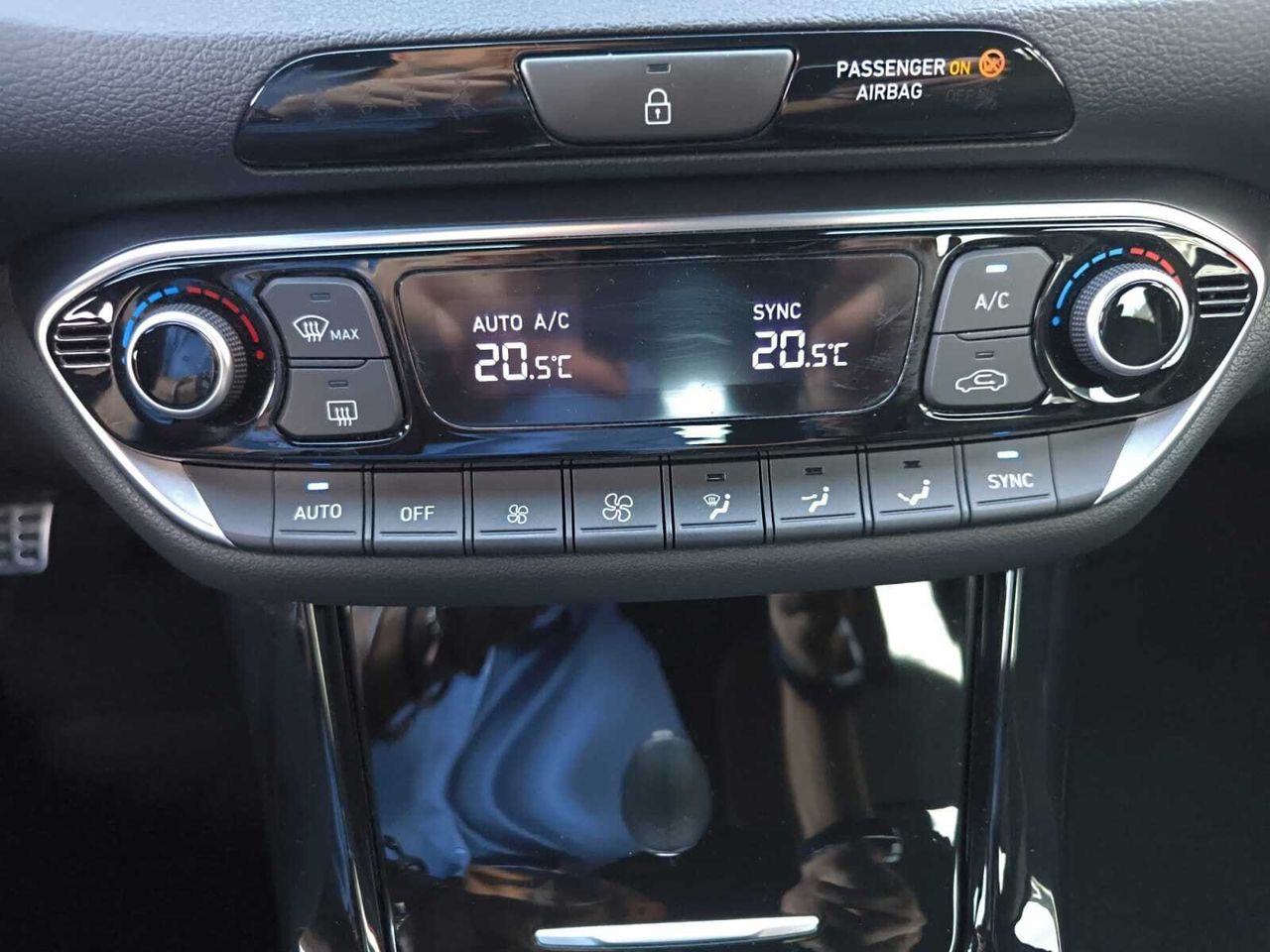 Hyundai i30 TGDI N-LINE FASTBACK 100 CV  - Foto 2