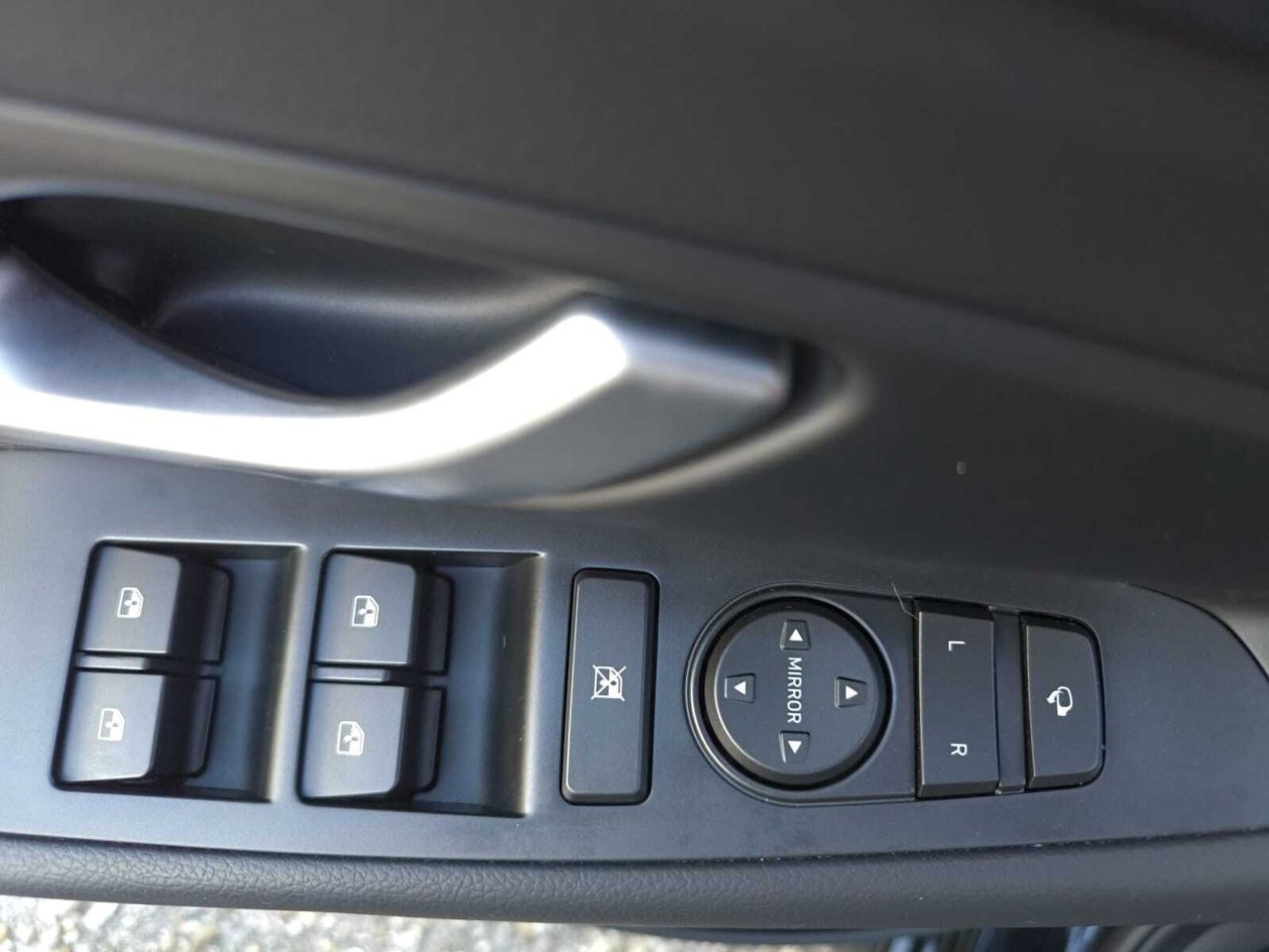 Hyundai i30 TGDI N-LINE FASTBACK 100 CV  - Foto 2