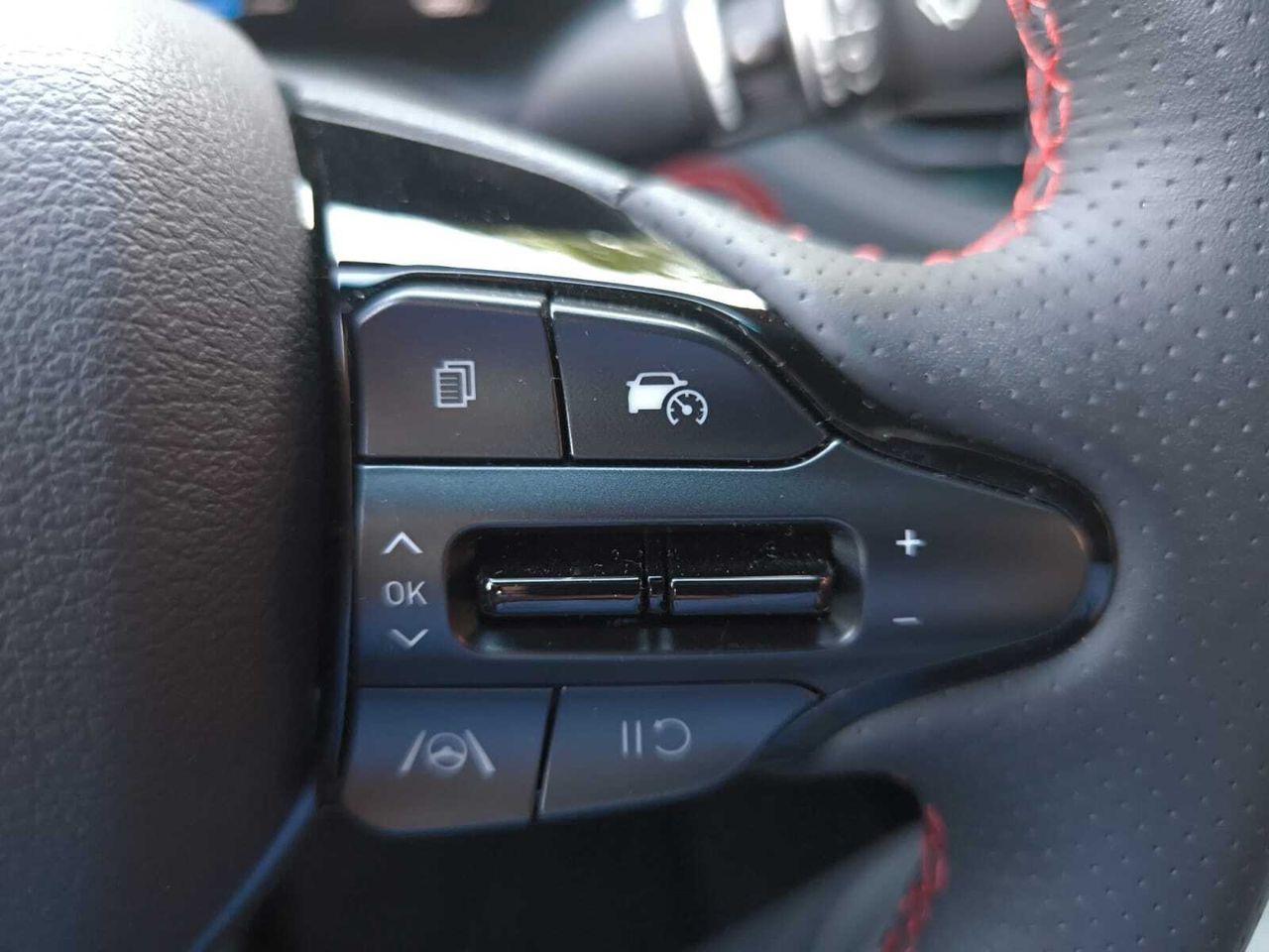 Hyundai i30 TGDI N-LINE FASTBACK 100 CV  - Foto 2