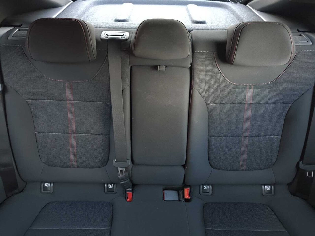 Hyundai i30 TGDI N-LINE FASTBACK 100 CV  - Foto 2