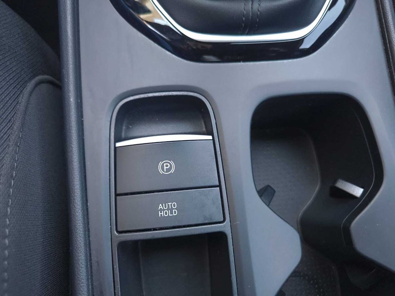 Hyundai Tucson 1.6 CRDI MAXX SAFE HIBRIDO DIESEL  - Foto 2