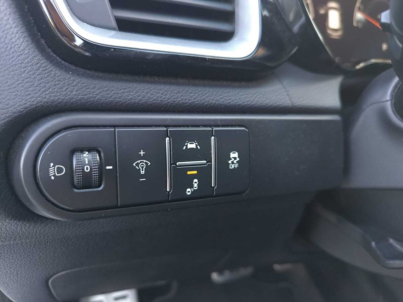 Kia Ceed 1.5 MHEV GT LINE  160 CV AUT+ TECHO PANORAMICO  - Foto 2