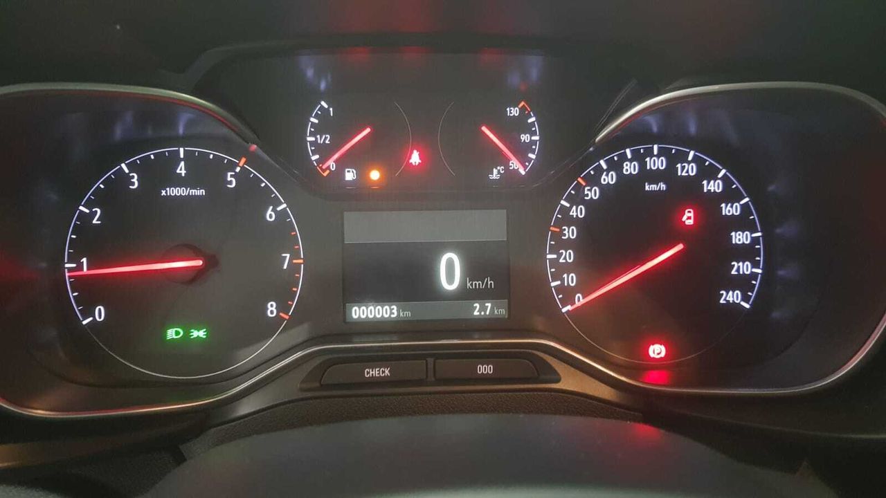 Opel Combo Cargo XL BUSINESS ELEGANCE 1.5 DCI 130 CV  - Foto 2