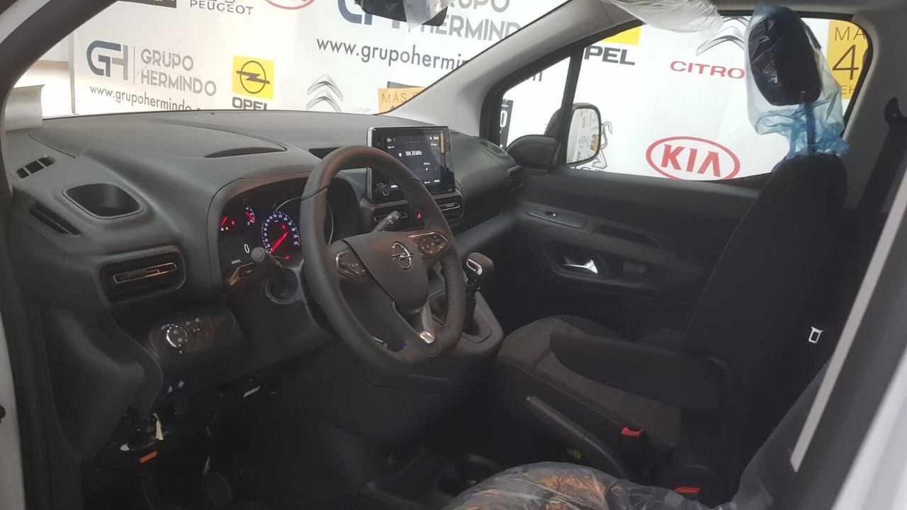 Opel Combo Cargo XL BUSINESS ELEGANCE 1.5 DCI 130 CV  - Foto 2