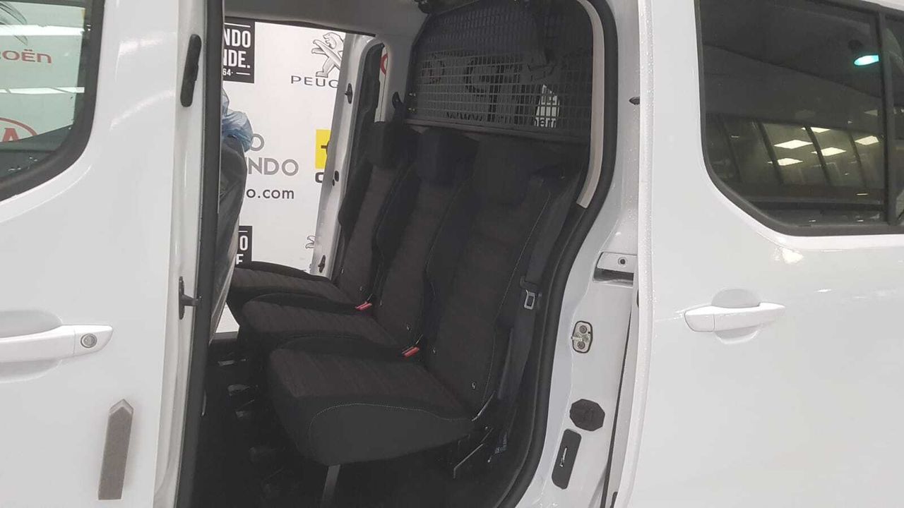 Opel Combo Cargo XL BUSINESS ELEGANCE 1.5 DCI 130 CV  - Foto 2