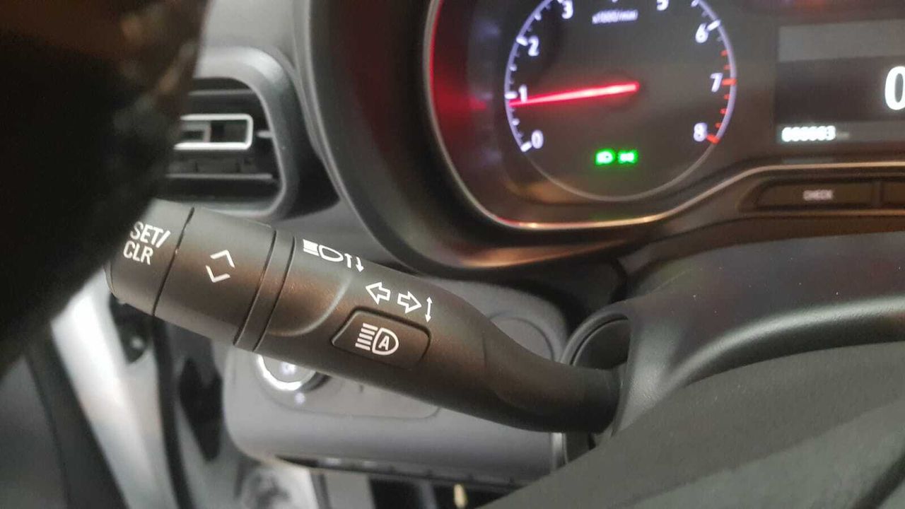 Opel Combo Cargo XL BUSINESS ELEGANCE 1.5 DCI 130 CV  - Foto 2