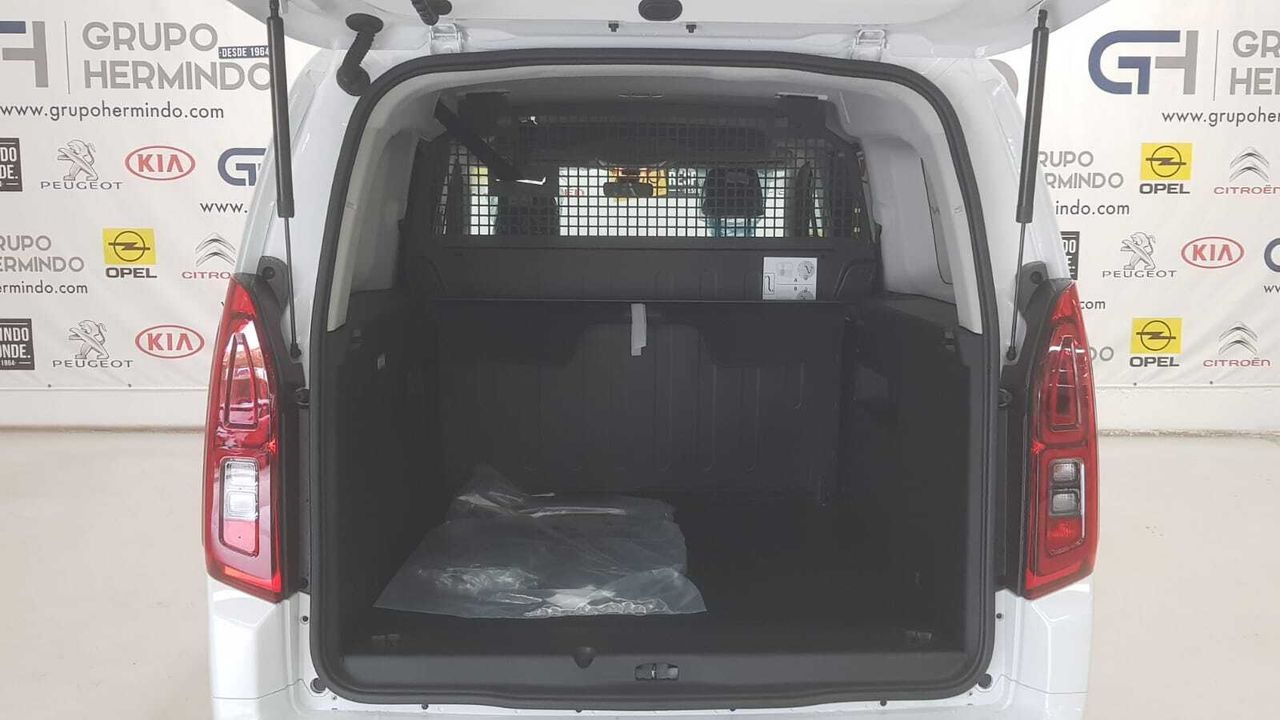 Opel Combo Cargo XL BUSINESS ELEGANCE 1.5 DCI 130 CV  - Foto 2
