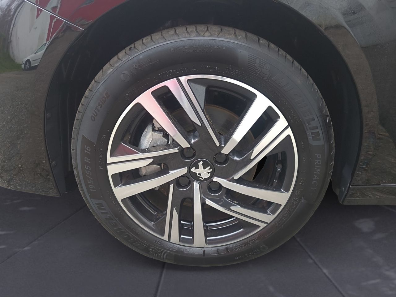 Peugeot 208 ALLURE PACK PURE TECH 100 CV  - Foto 2