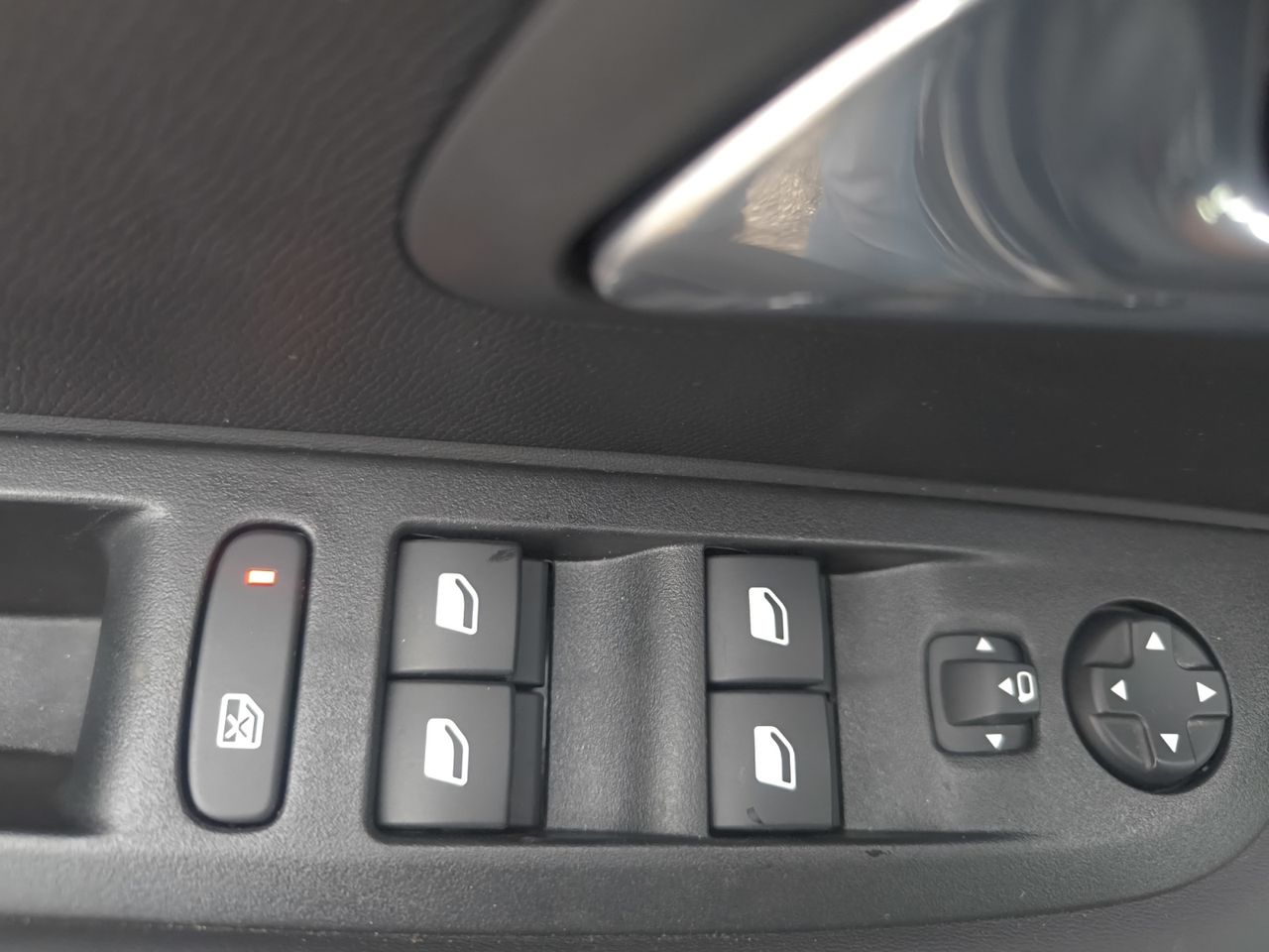 Peugeot 208 ALLURE PACK PURE TECH 100 CV  - Foto 2