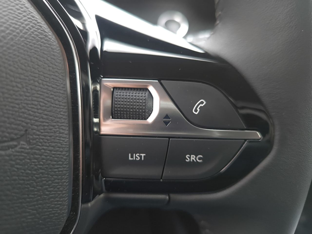 Peugeot 208 ALLURE PACK PURE TECH 100 CV  - Foto 2