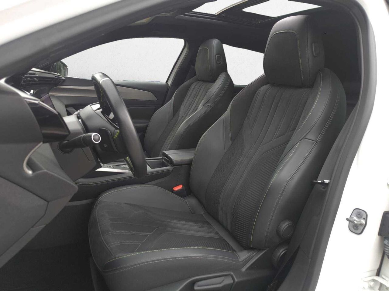 Peugeot 308 SW GT BLUE HDI 130 CV EAT8  - Foto 2