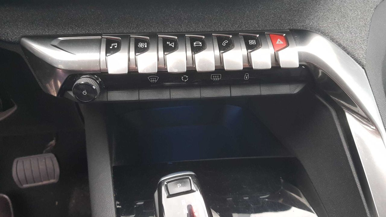 Peugeot 5008 ALLURE 1.5 BLUE HDI 130 CV EAT8  - Foto 2