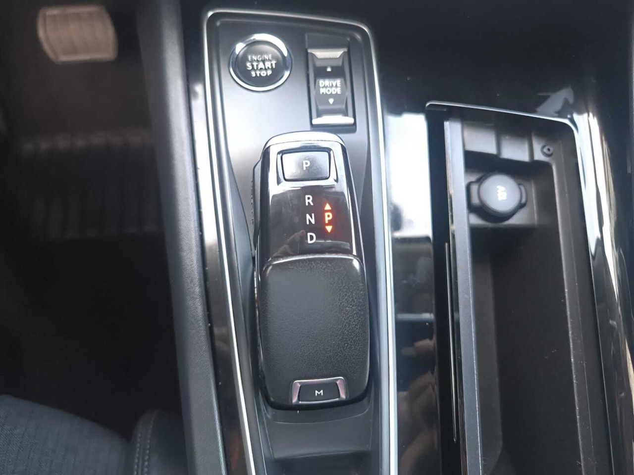 Peugeot 508 SW ALLURE PACK BLUE HDI 130 CV EAT8  - Foto 2