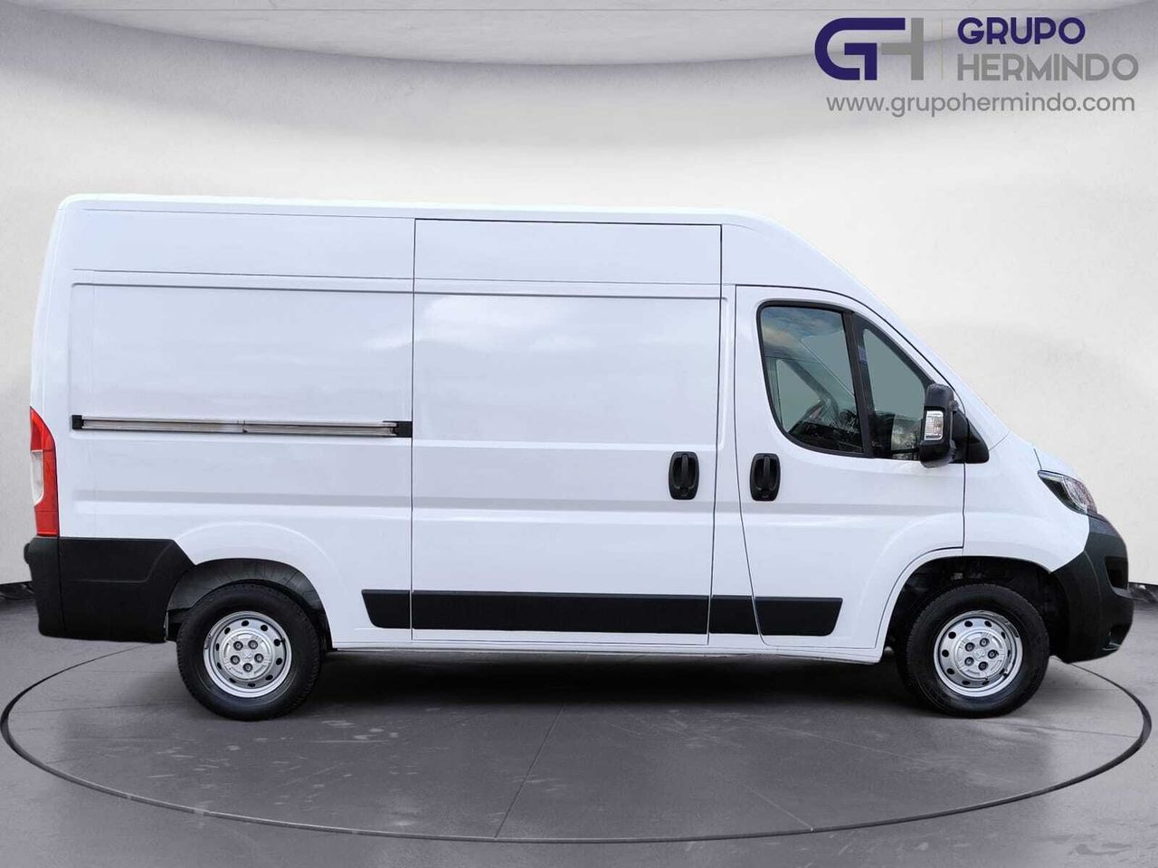 Peugeot Boxer FG PACK 335 L2 H2 BLUE HDI 140 CV  - Foto 2