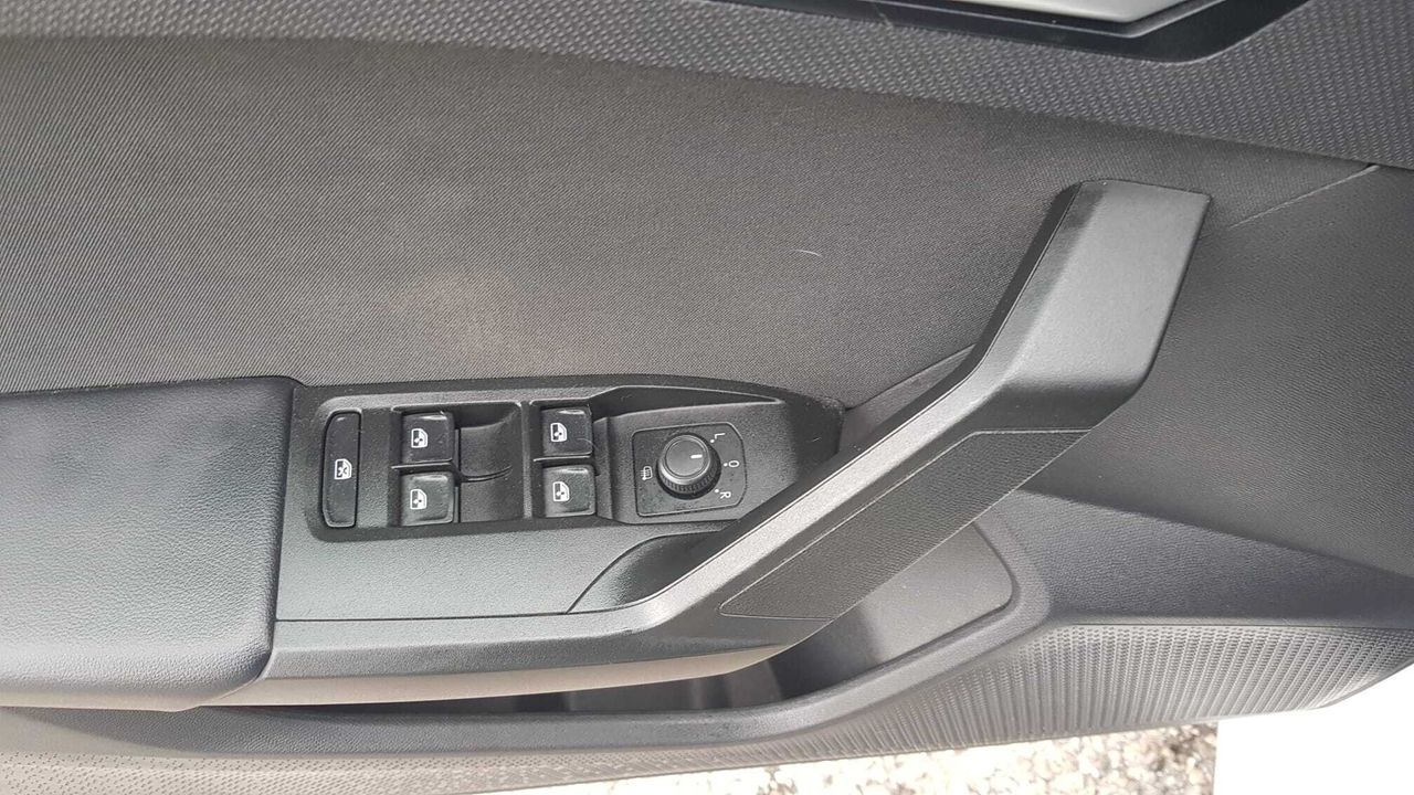 Seat Leon 1.0 TSI 110 CV  - Foto 2