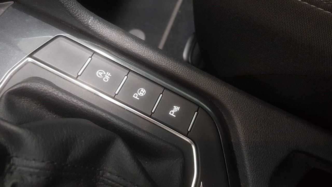 Volkswagen Tiguan ADVANCE 2.0 TDI 150 CV DSG  - Foto 2