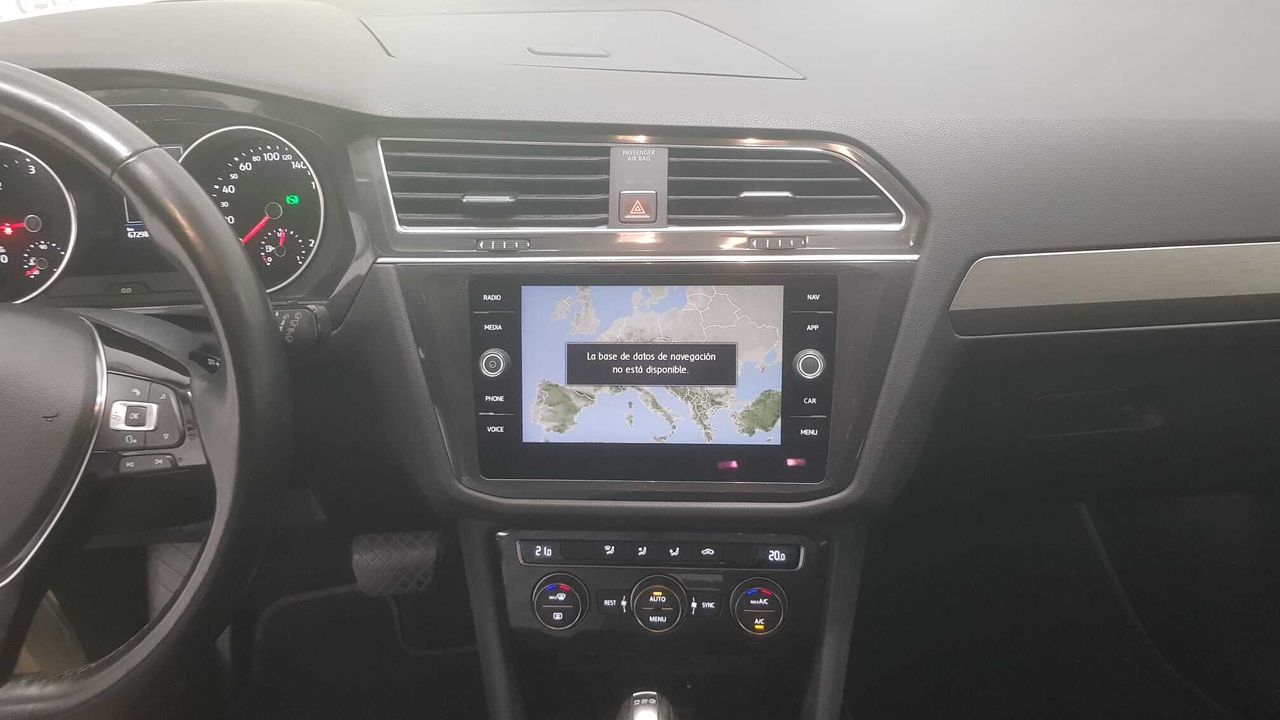 Volkswagen Tiguan ADVANCE 2.0 TDI 150 CV DSG  - Foto 2