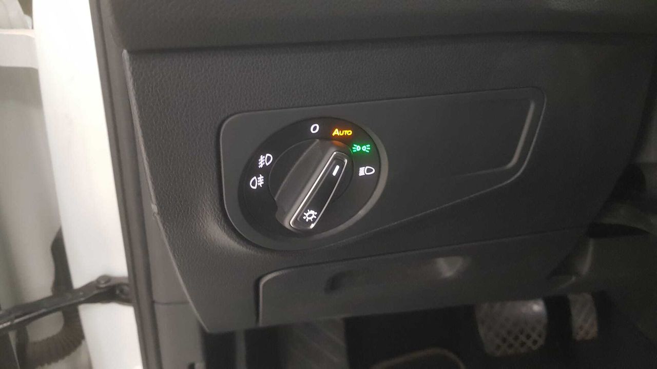 Volkswagen Tiguan ADVANCE 2.0 TDI 150 CV DSG  - Foto 2