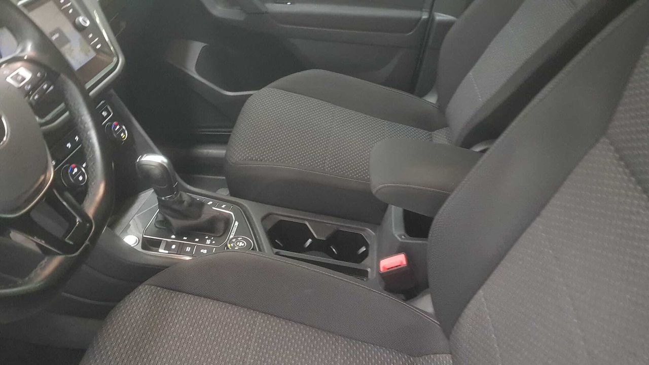 Volkswagen Tiguan ADVANCE 2.0 TDI 150 CV DSG  - Foto 2