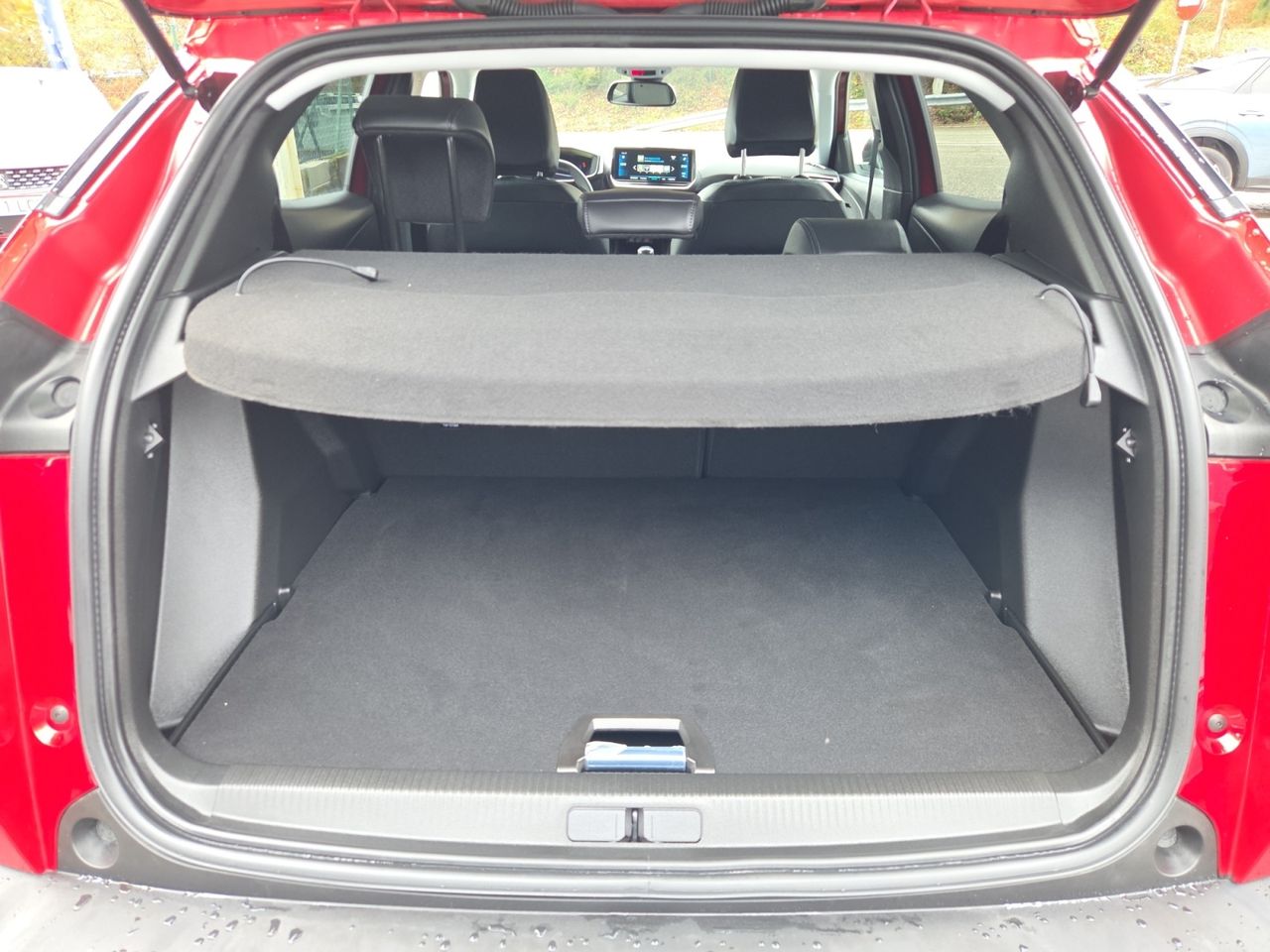 Peugeot 2008 ALLURE PACK BLUE HDI 110 CV  - Foto 2