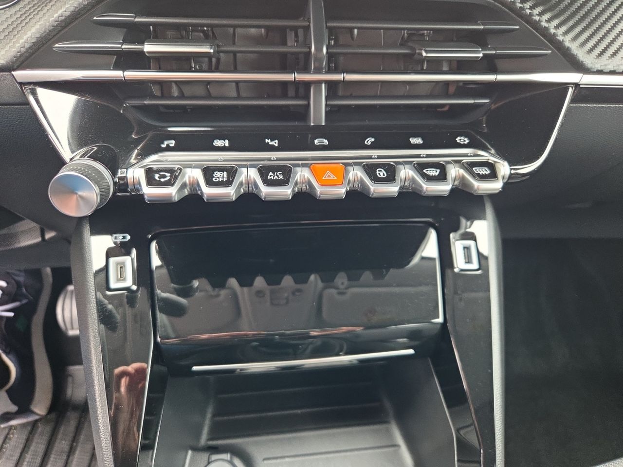 Peugeot 2008 ALLURE PACK BLUE HDI 110 CV  - Foto 2