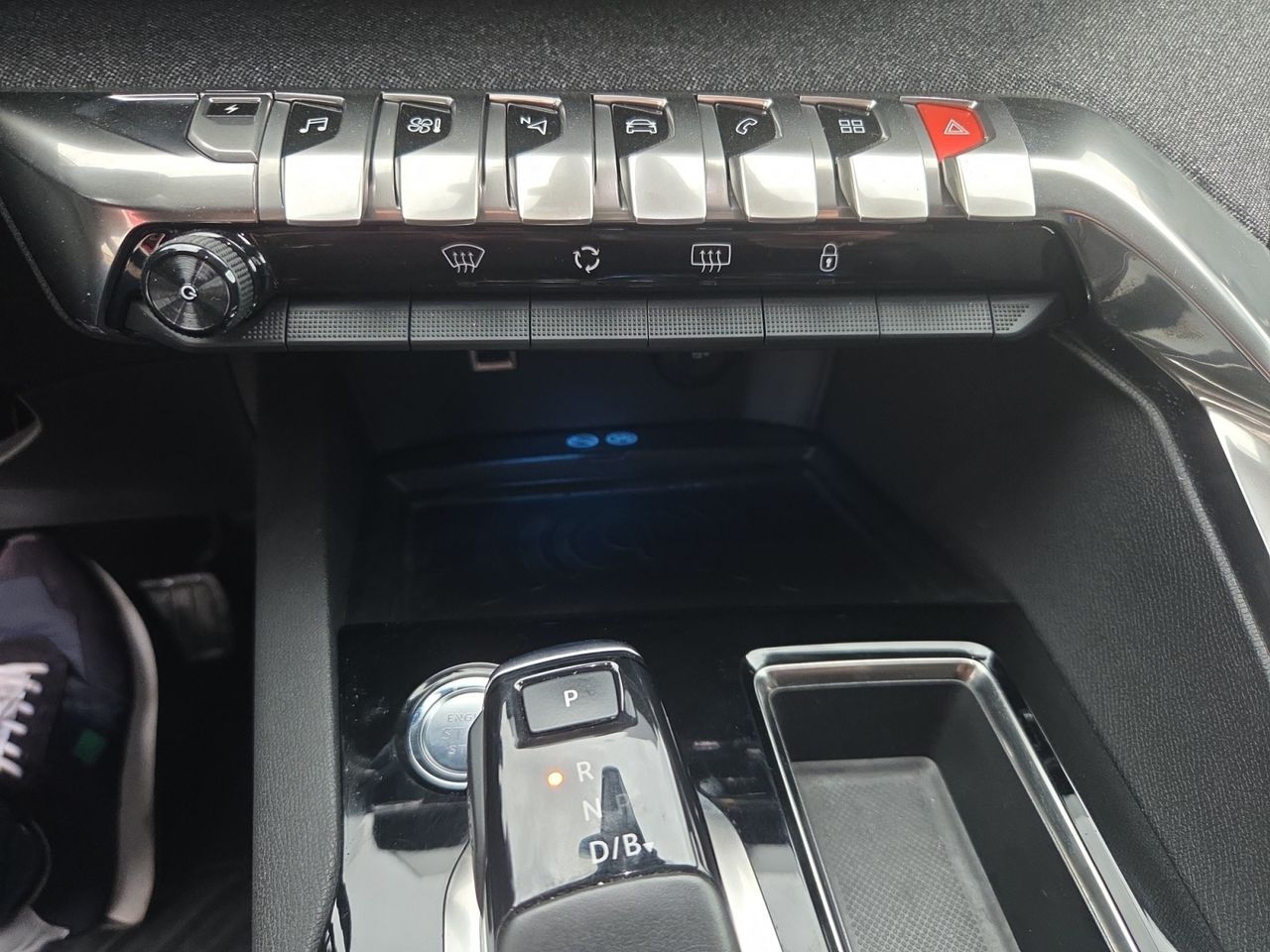 Peugeot 3008 Hybrid ALLURE PACK HYBRID 225 e EAT8   - Foto 2