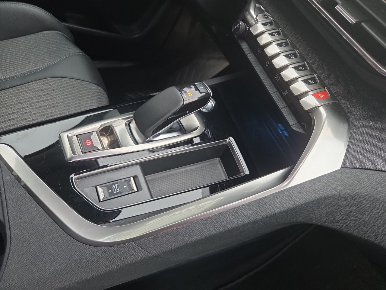 Peugeot 3008 Hybrid ALLURE PACK HYBRID 225 e EAT8   - Foto 2