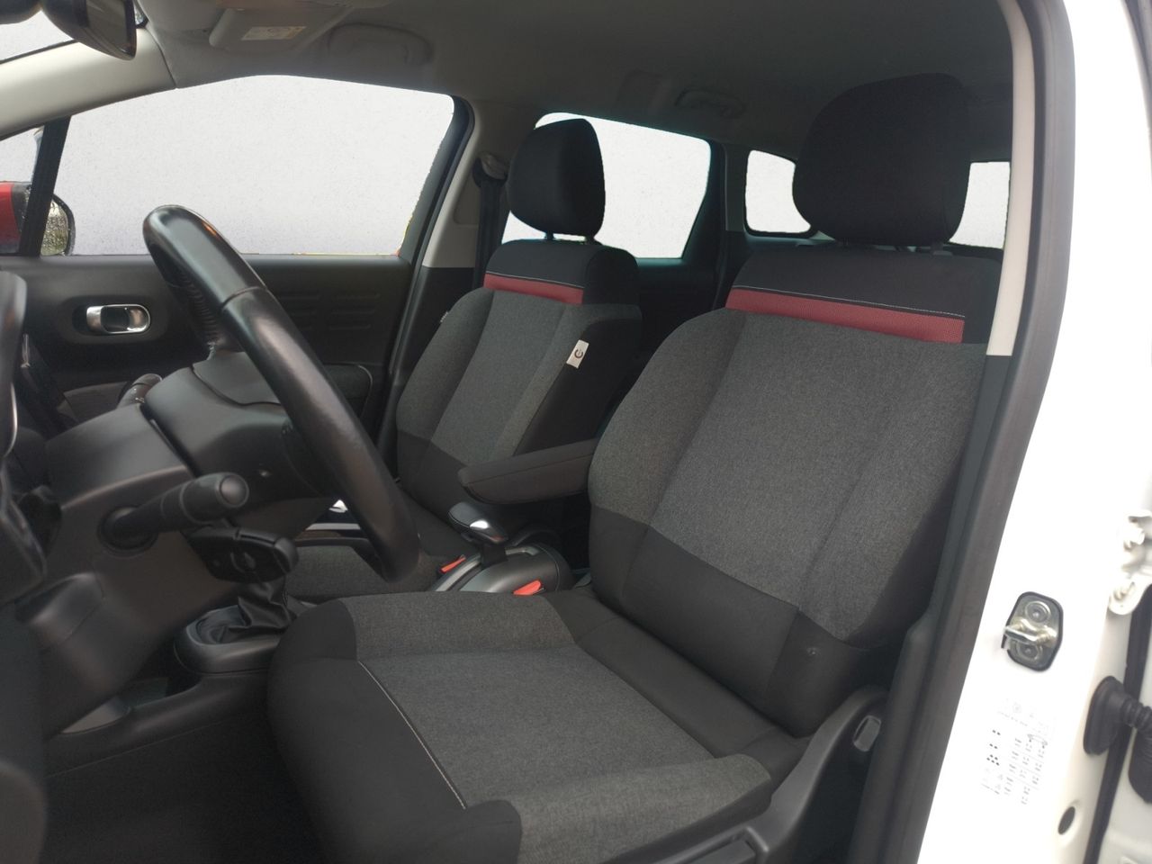 Citroën C3 Aircross BLUE HDI 110 CV C SERIES  - Foto 2