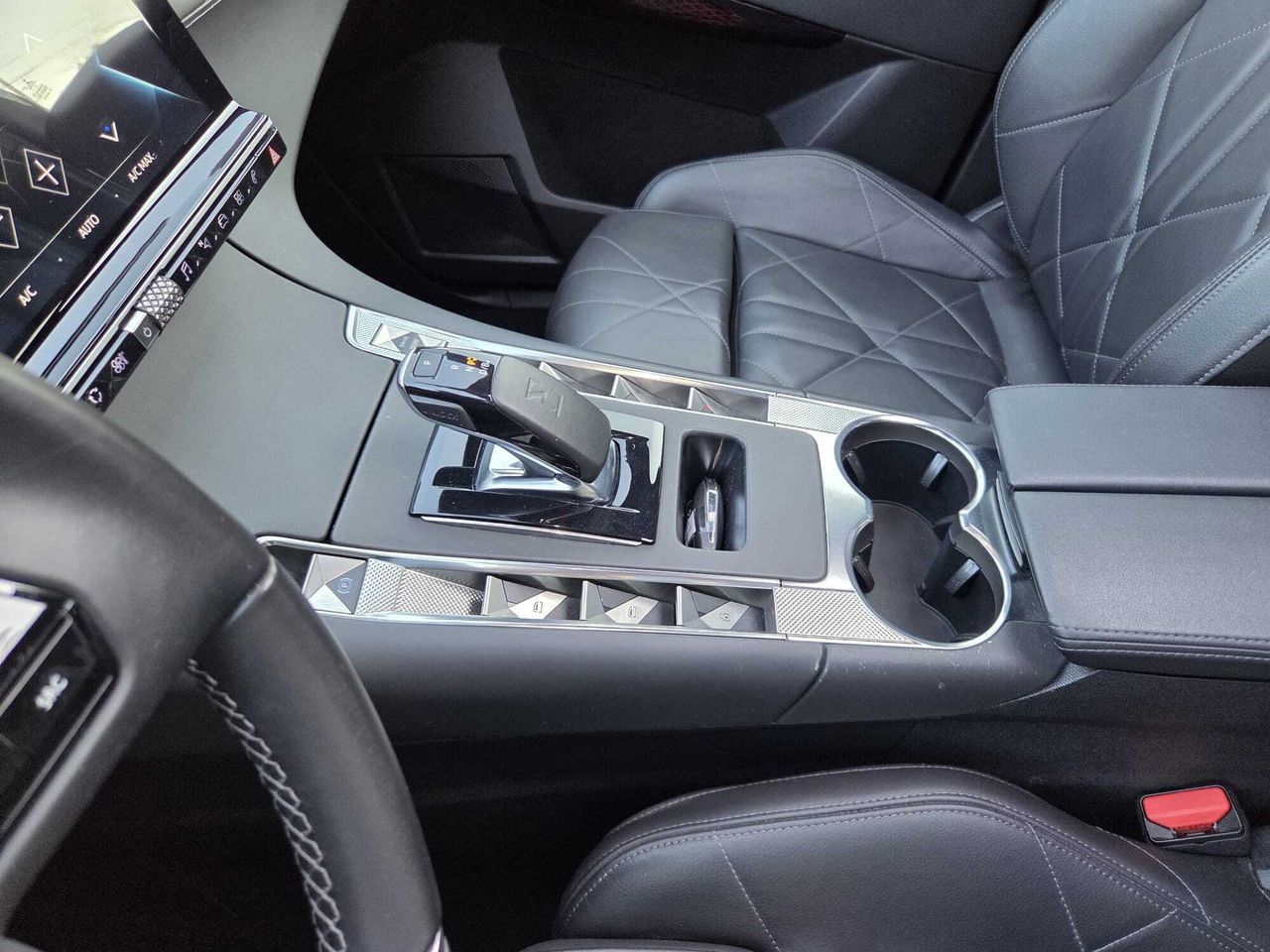 DS DS 7 Crossback E TENSE 4X4 GRAND CHIC  - Foto 2