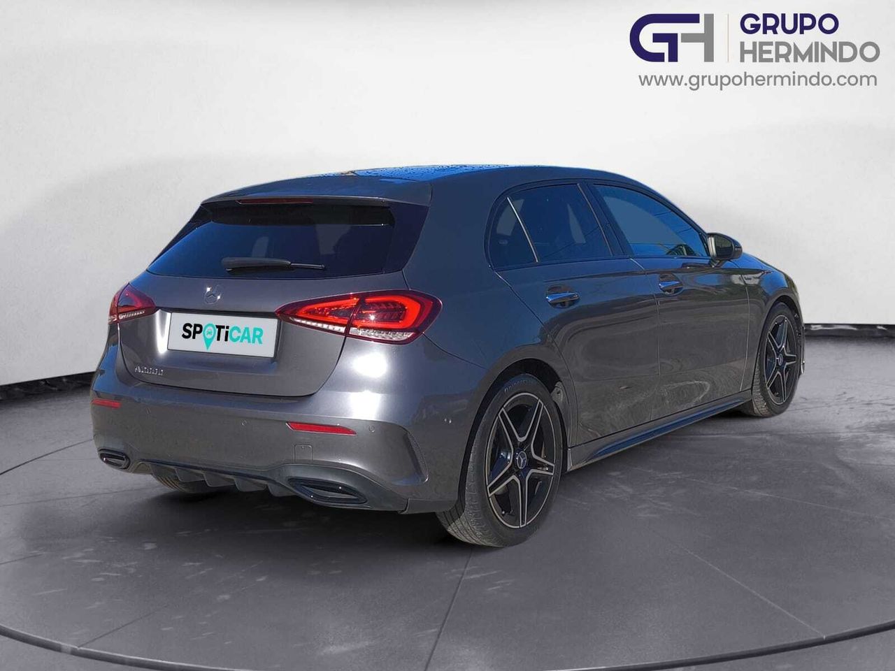 Mercedes Clase A 200 D AMG LINE+PAQUETE PREMIUM+SMARTPHONE  - Foto 2