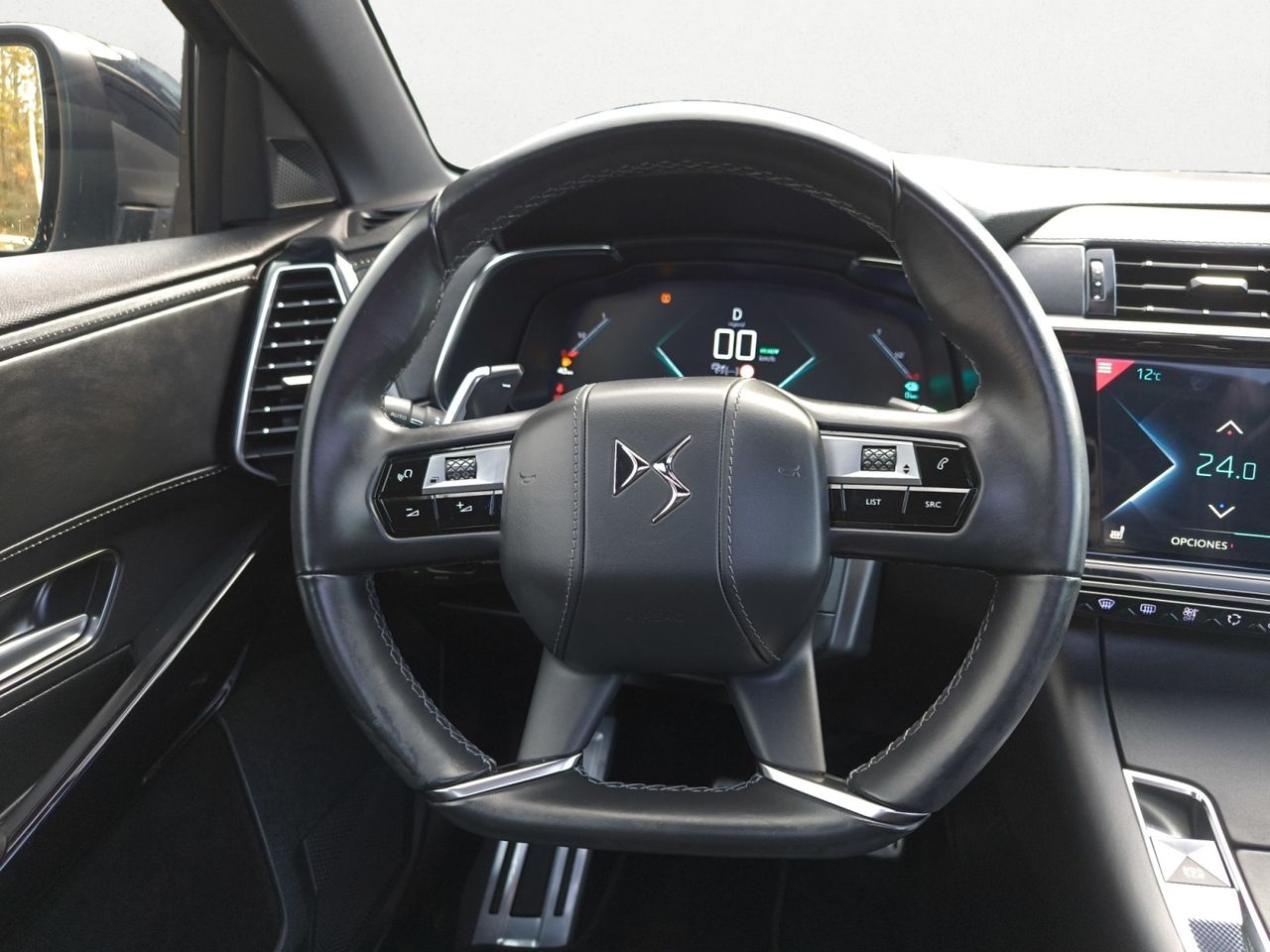 DS DS 7 Crossback E TENSE 300 4X4 LOUVRE  - Foto 2