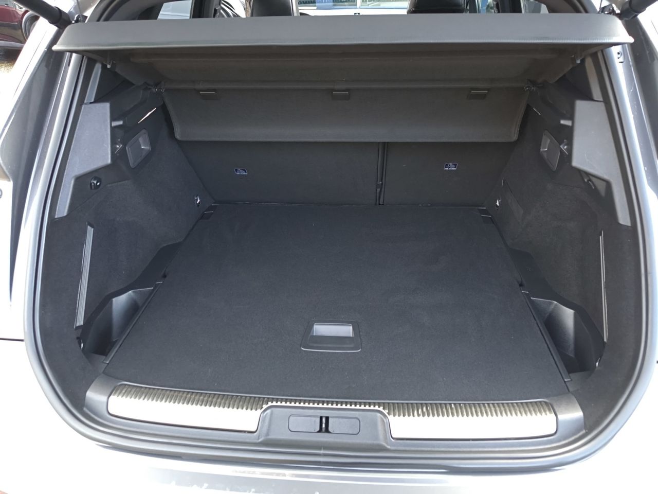 DS DS 7 Crossback E TENSE 300 4X4 LOUVRE  - Foto 2