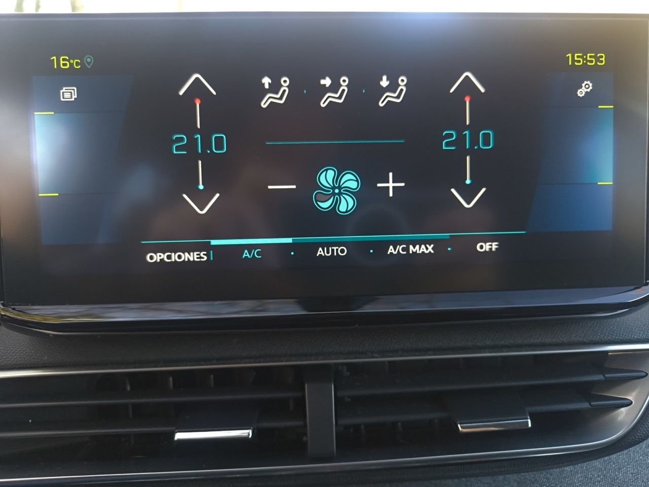 Peugeot 3008 Hybrid ALLURE PACK HYBRID 225 e-EAT8  - Foto 2