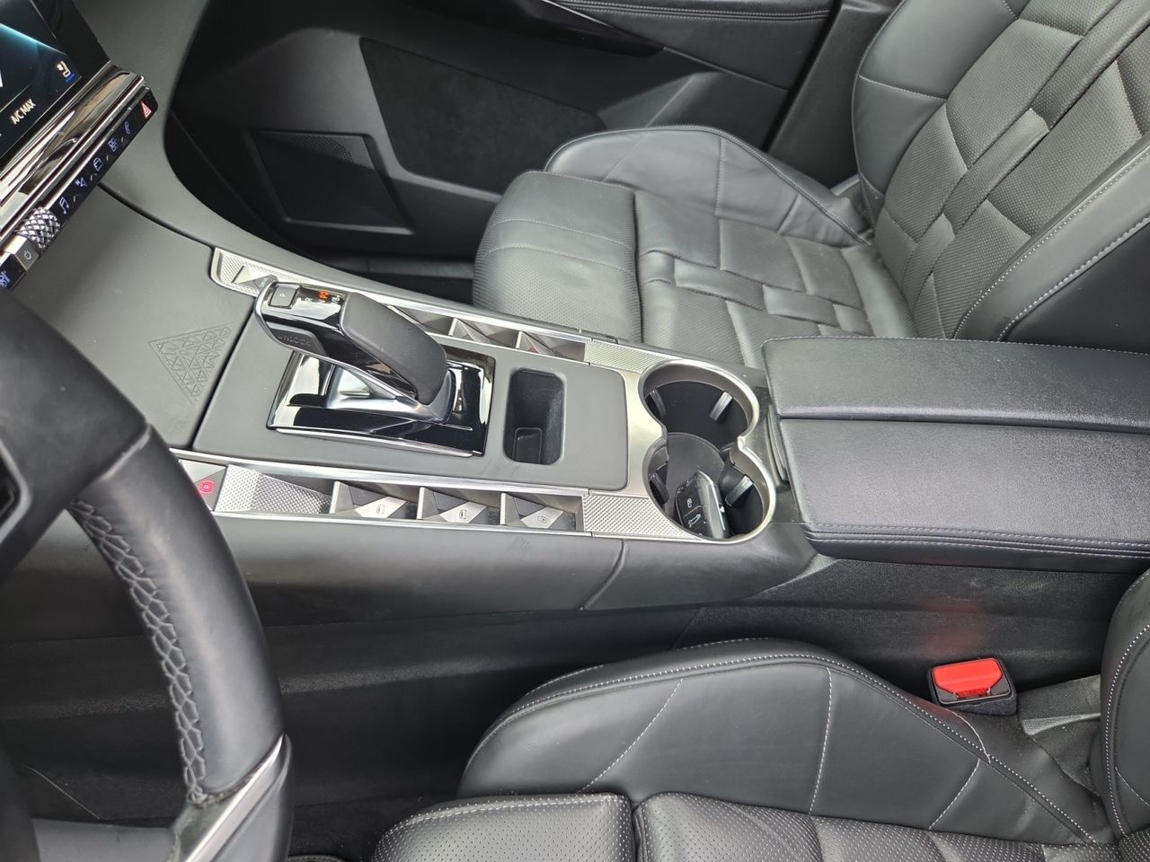 DS DS 7 Crossback E TENSE 300 4X4 LOUVRE  - Foto 2