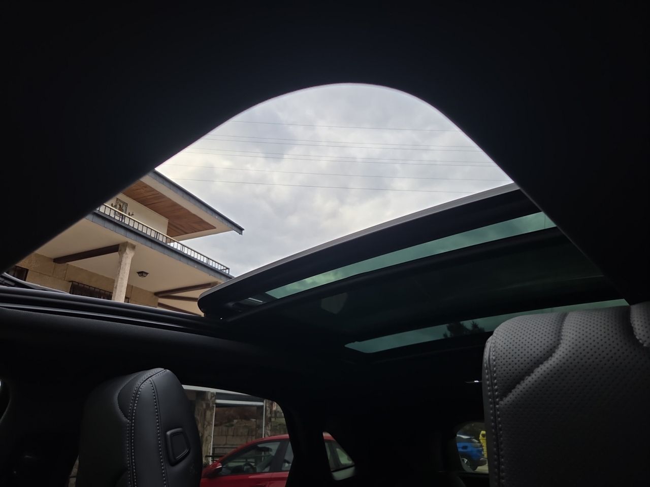 DS DS 7 Crossback E TENSE 300 4X4 LOUVRE  - Foto 2