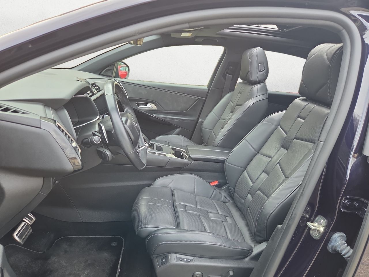 DS DS 7 Crossback E TENSE 300 4X4 LOUVRE  - Foto 2