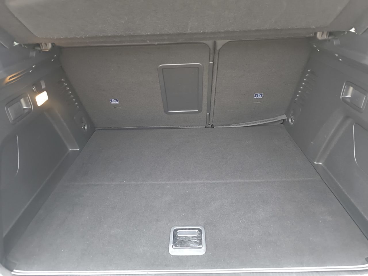 Peugeot 3008 Hybrid ALLURE PACK PLUG IN HYBRID 225 e EAT8  - Foto 2