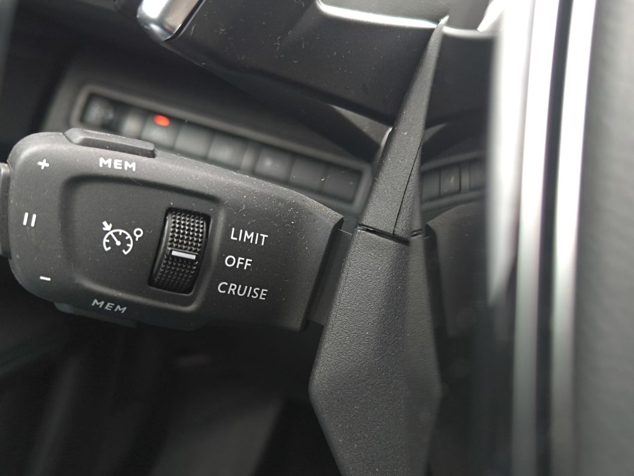 Peugeot 3008 Hybrid ALLURE PACK PLUG-IN HYBRID 225 e-EAT8  - Foto 2