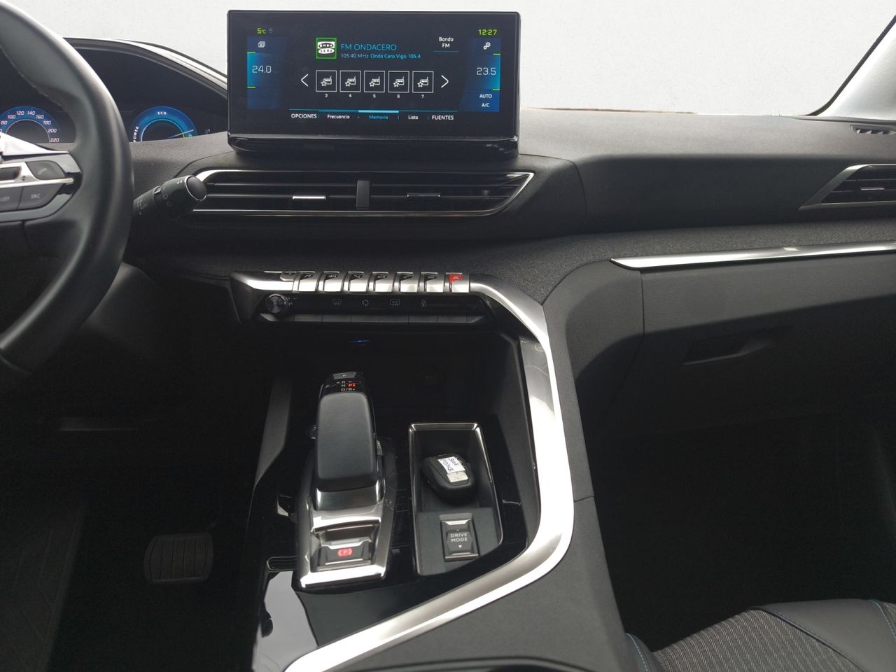 Peugeot 3008 Hybrid ALLURE PACK PLUG-IN HYBRID 225 e-EAT8  - Foto 2