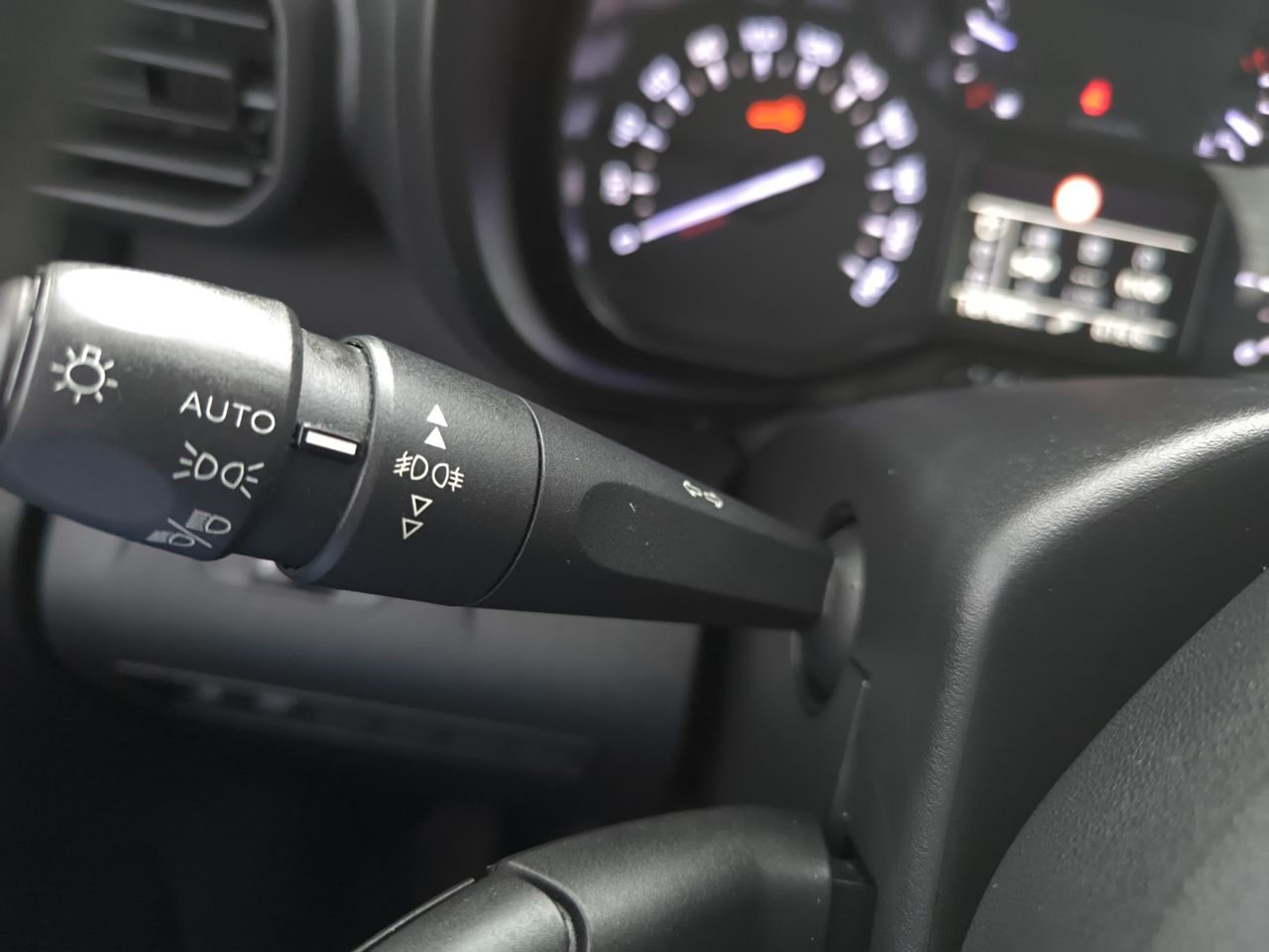 Citroën Berlingo VAN TALLA M BLUE HDI 130 CV CLUB  - Foto 2